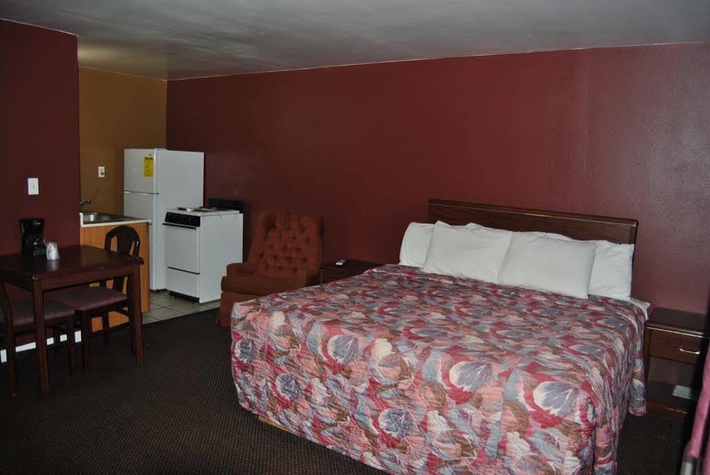 Relax Inn Of Medford Extérieur photo